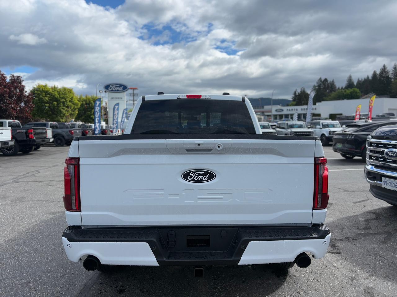 2026 Ford F-150 Lariat Photo3