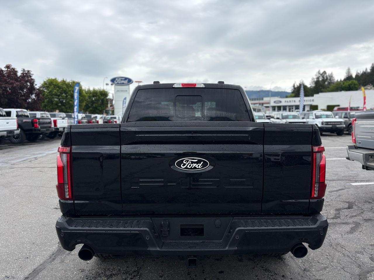 2026 Ford F-150 Lariat Photo3