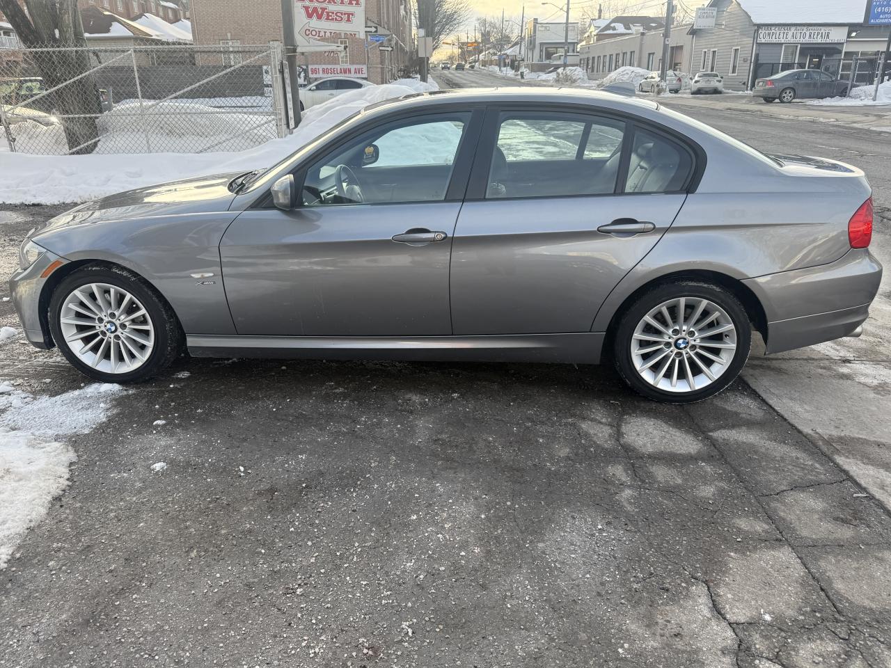 2011 BMW 3 Series 328i xDrive Classic Edition Photo