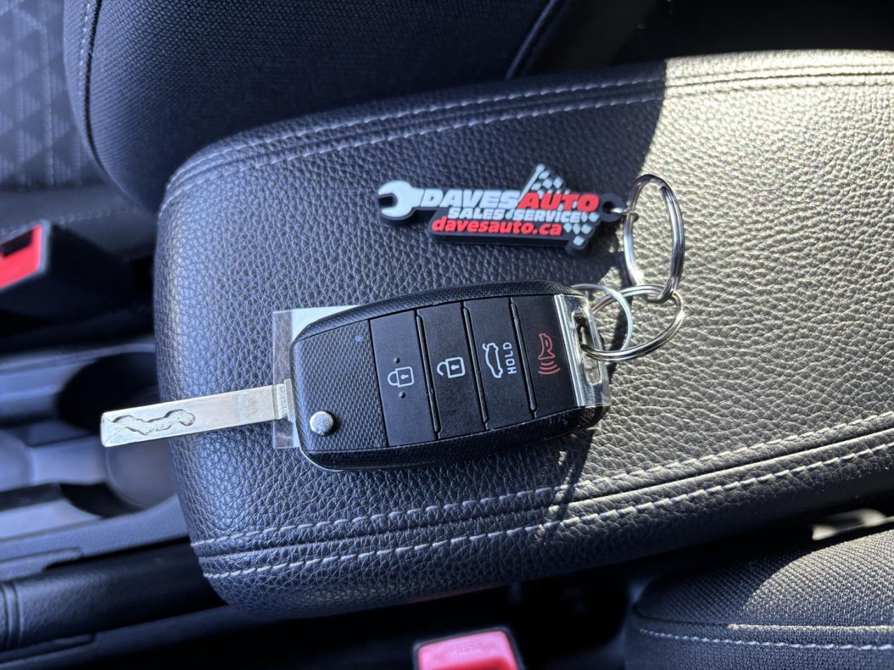 2023 Kia Rio5 LX Photo