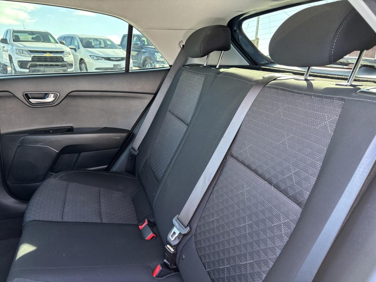 2023 Kia Rio5 LX Photo