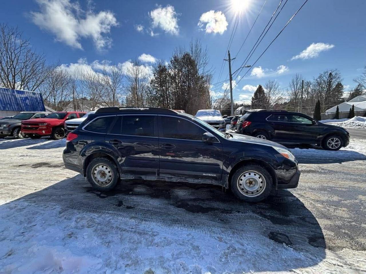 2013 Subaru Outback 3.6R w/Limited Pkg Photo2