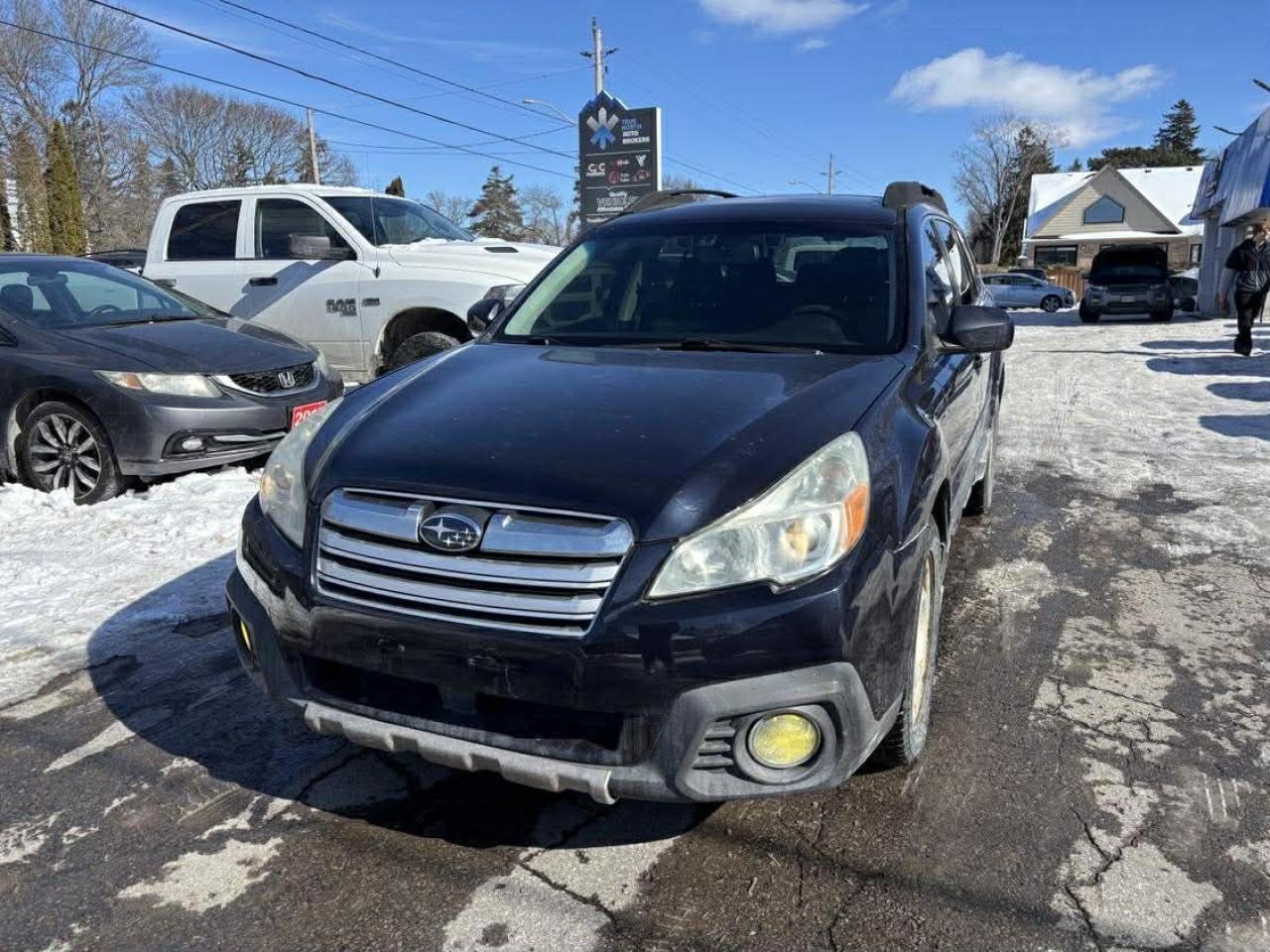 2013 Subaru Outback 3.6R w/Limited Pkg Photo
