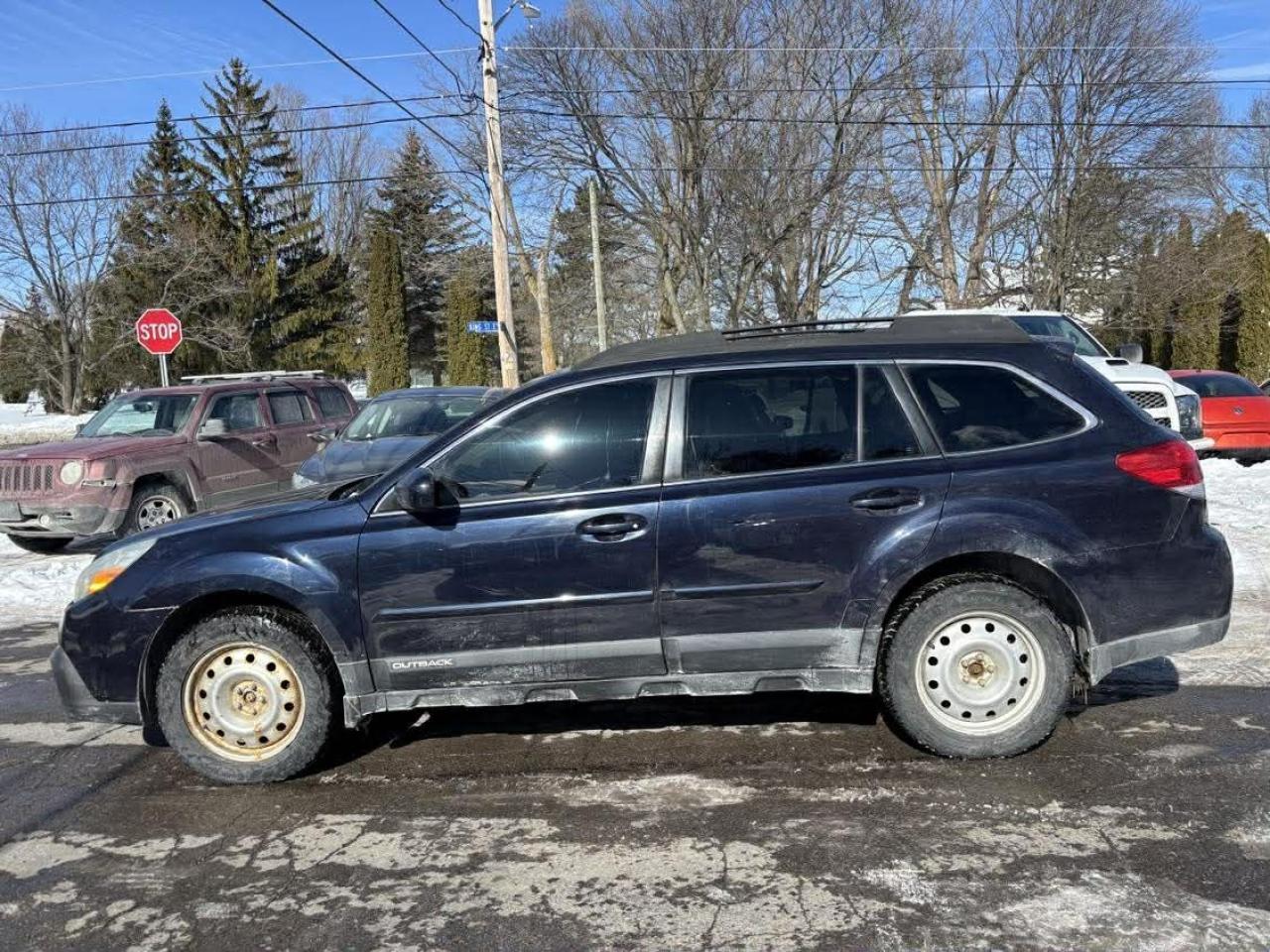 2013 Subaru Outback 3.6R w/Limited Pkg Photo