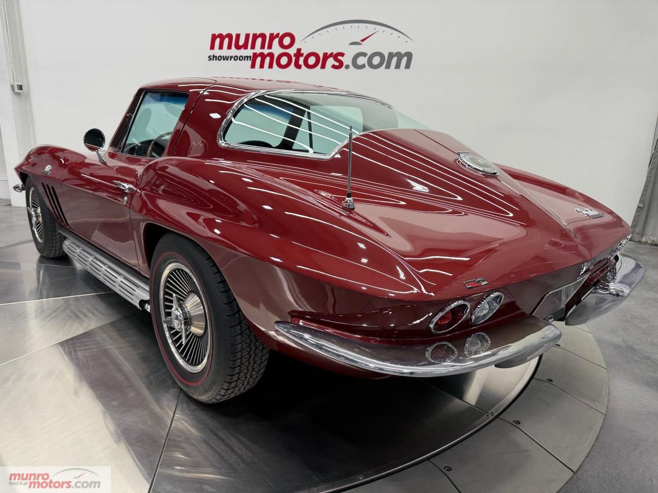 1966 Chevrolet Corvette  Photo4