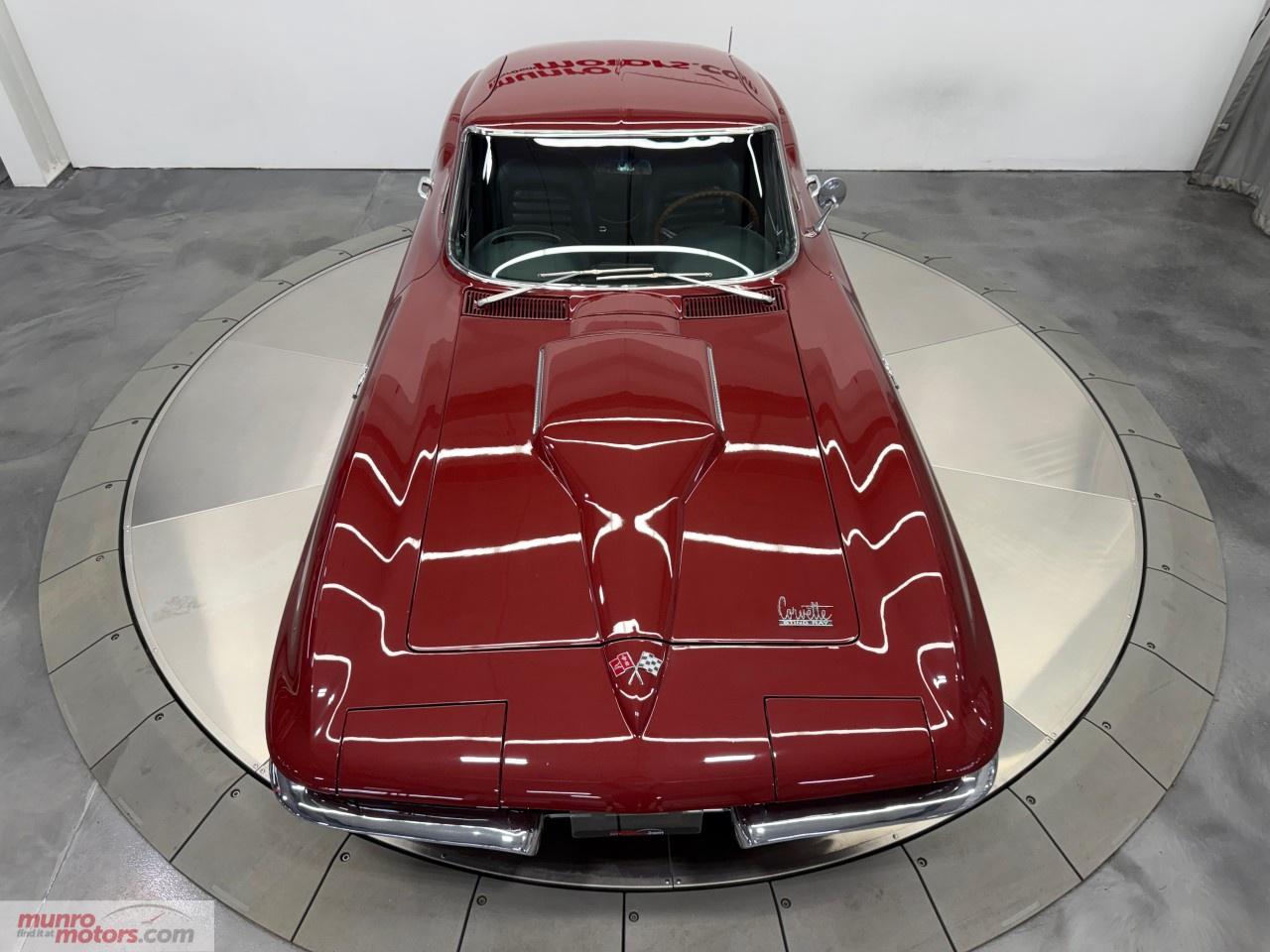 1966 Chevrolet Corvette  Photo
