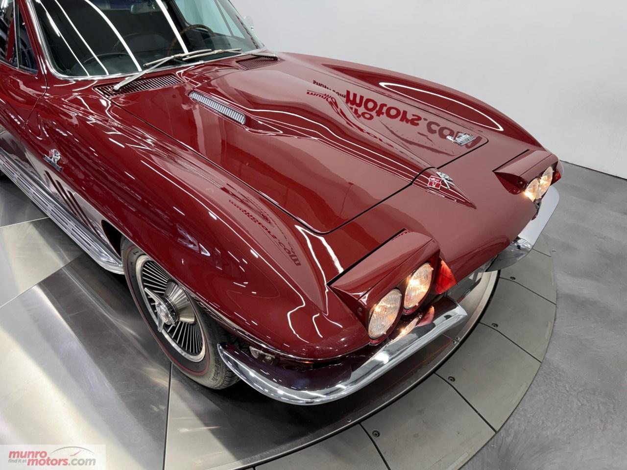 1966 Chevrolet Corvette  Photo