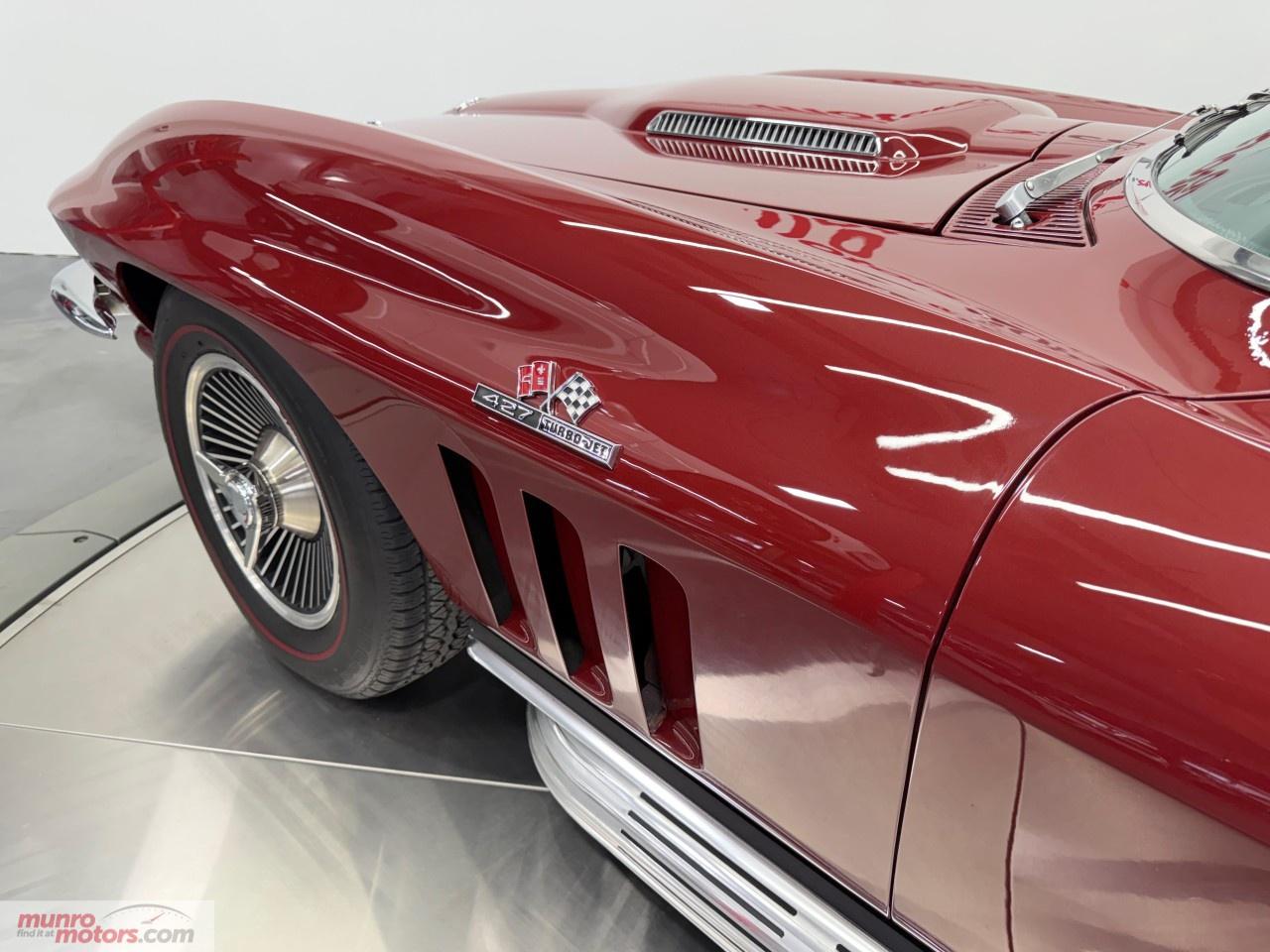 1966 Chevrolet Corvette  Photo