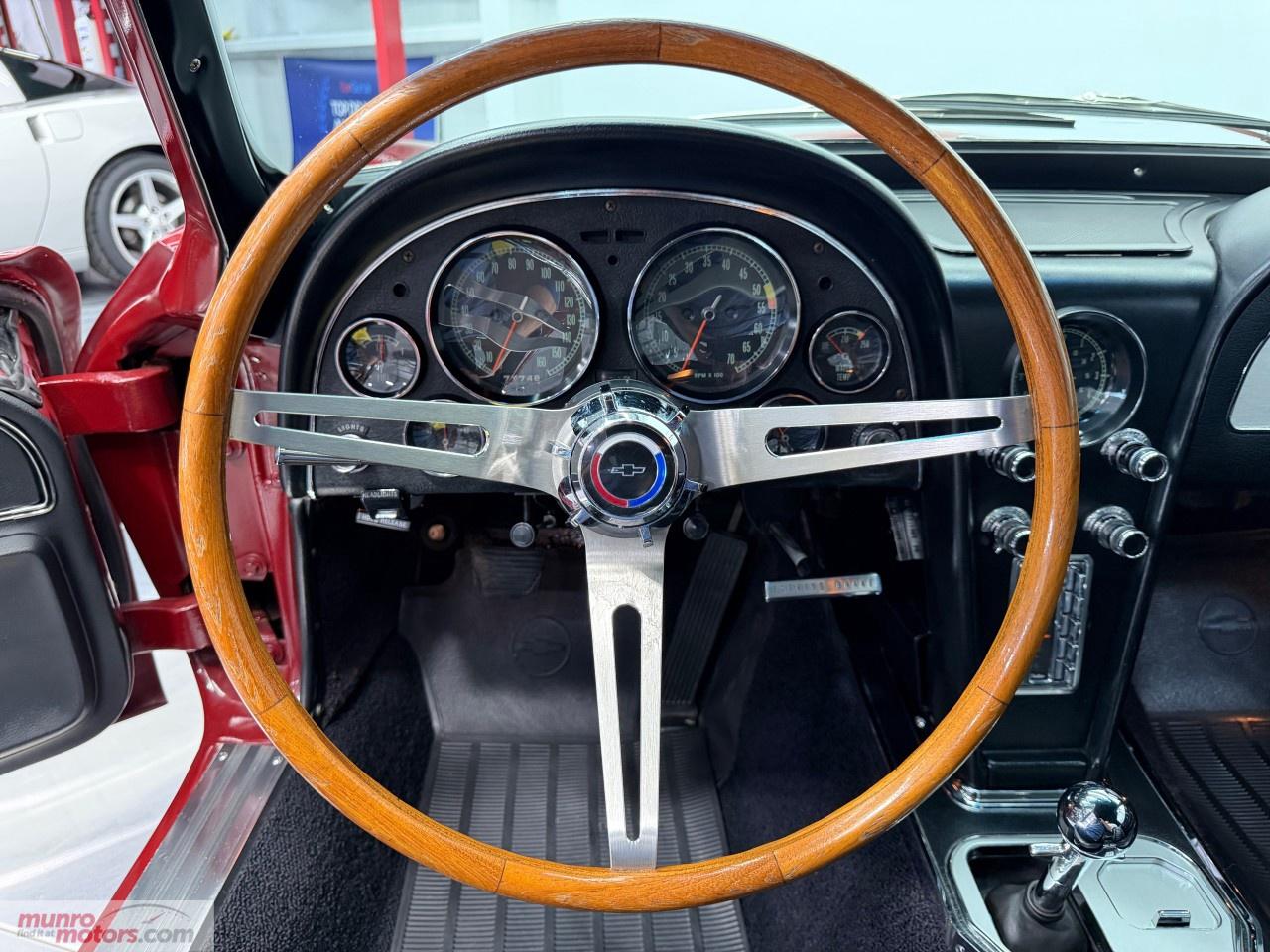 1966 Chevrolet Corvette  Photo