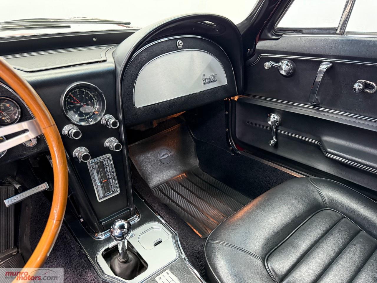 1966 Chevrolet Corvette  Photo