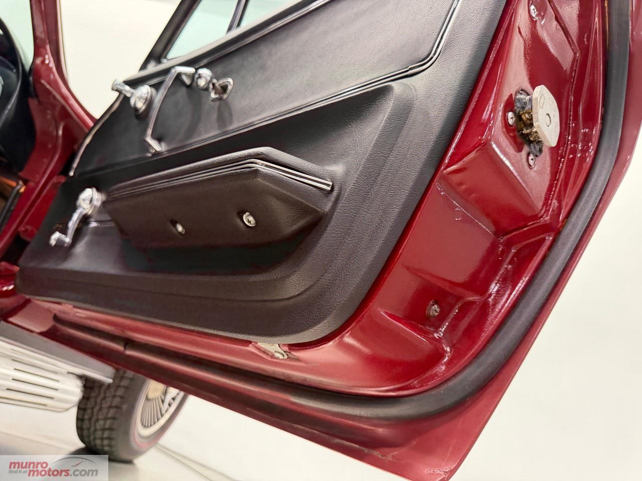 1966 Chevrolet Corvette  Photo