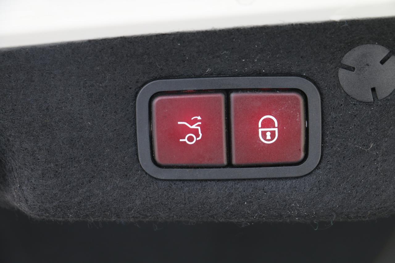 2020 Mercedes-Benz C-Class AMG C43 - BURMESTER|PERF.EXHAUST|NAVI|360CAM Photo