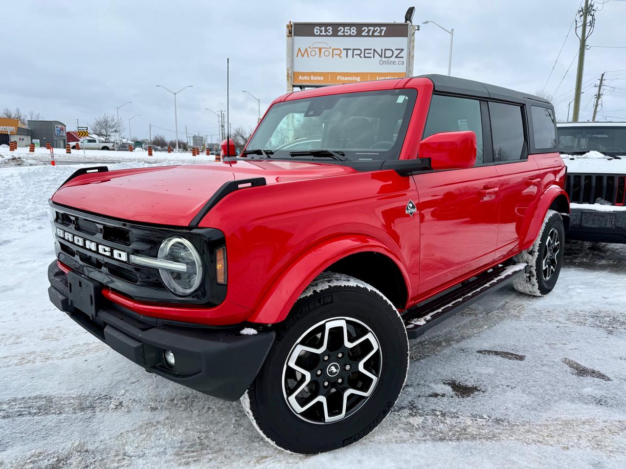 2021 Ford Bronco Outer Banks NAV! AutoStart! Heated Seats! Photo