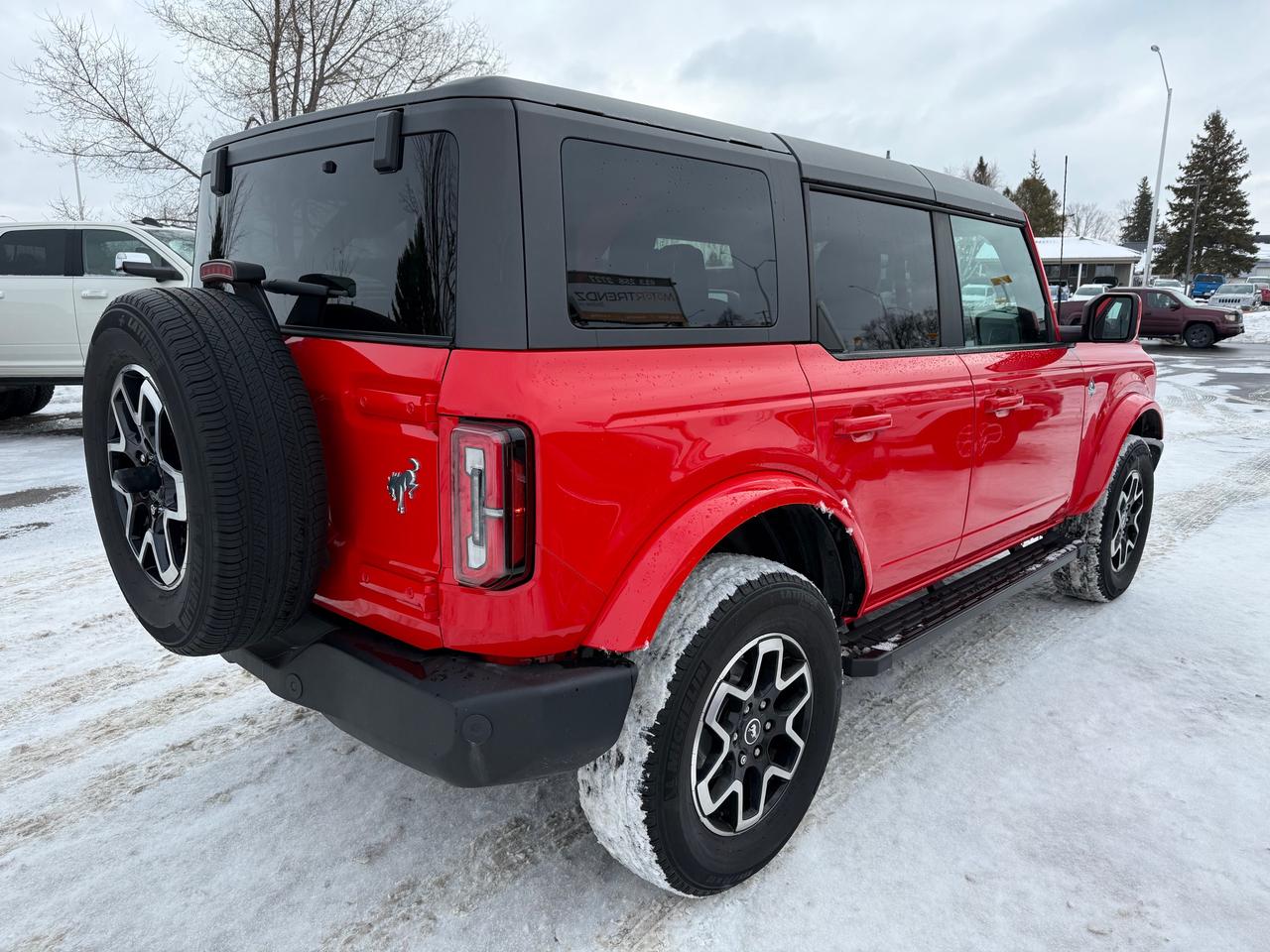 2021 Ford Bronco Outer Banks NAV! AutoStart! Heated Seats! Photo4
