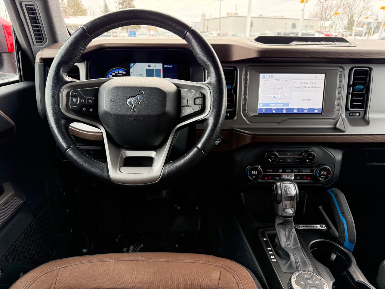 2021 Ford Bronco Outer Banks NAV! AutoStart! Heated Seats! Photo