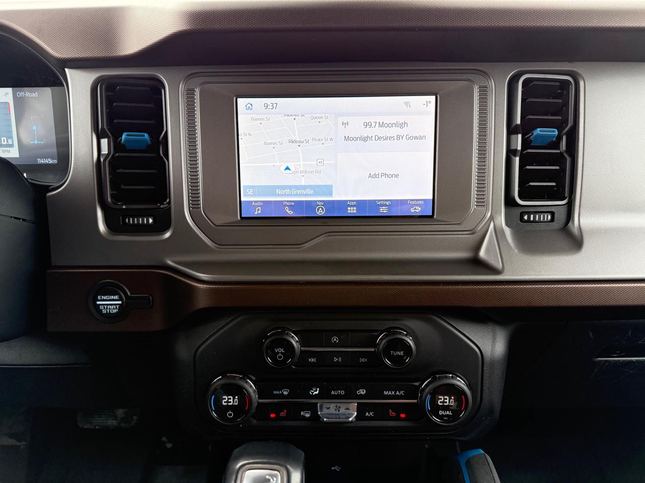 2021 Ford Bronco Outer Banks NAV! AutoStart! Heated Seats! Photo