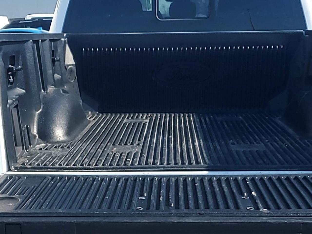 2022 Ford F-150 XLT 4WD SuperCrew 5.5' Box Photo