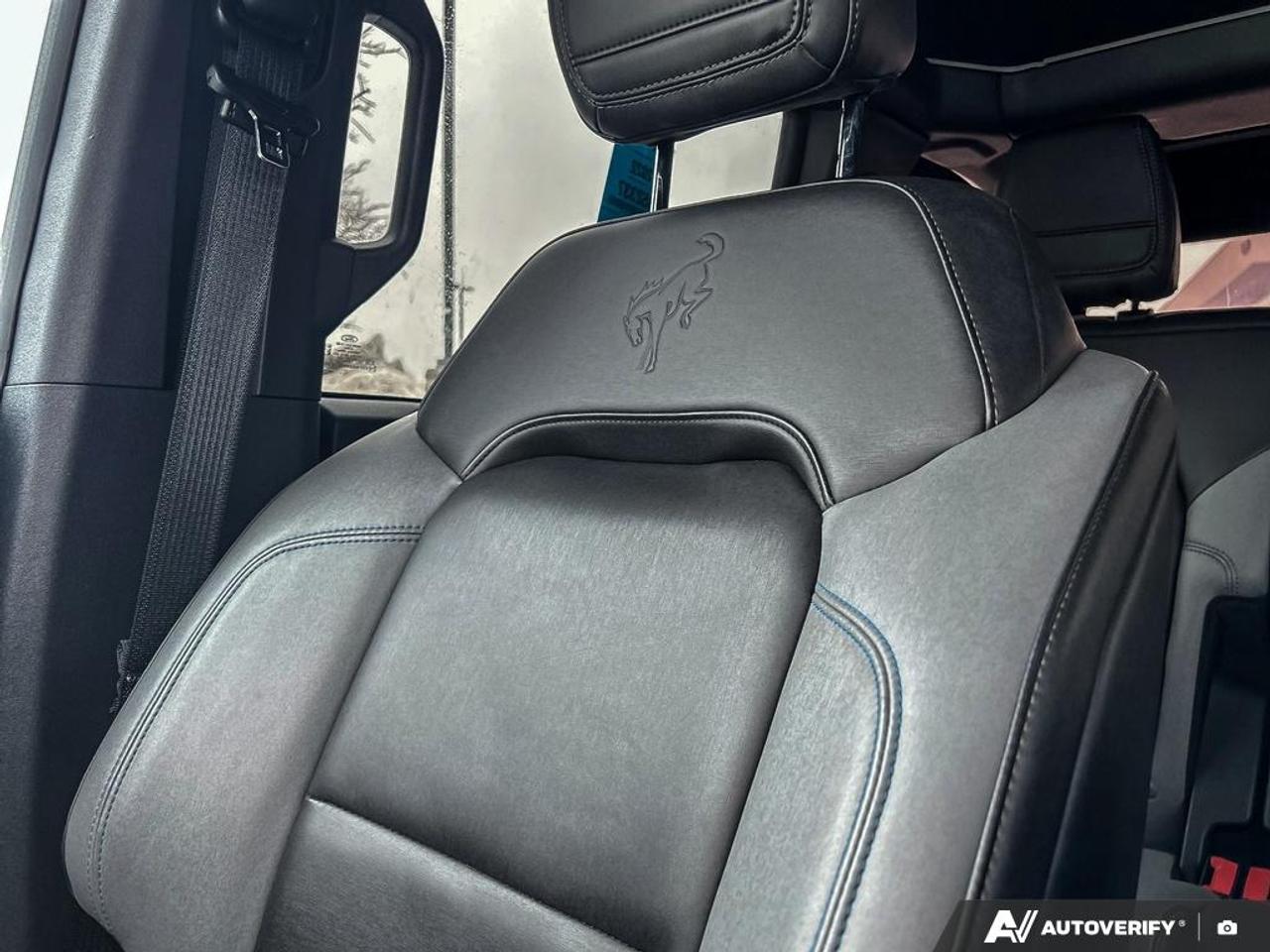 2022 Ford Bronco Black Diamond V6 BLACK DIAMOND EDITION LOW KMS!! Photo