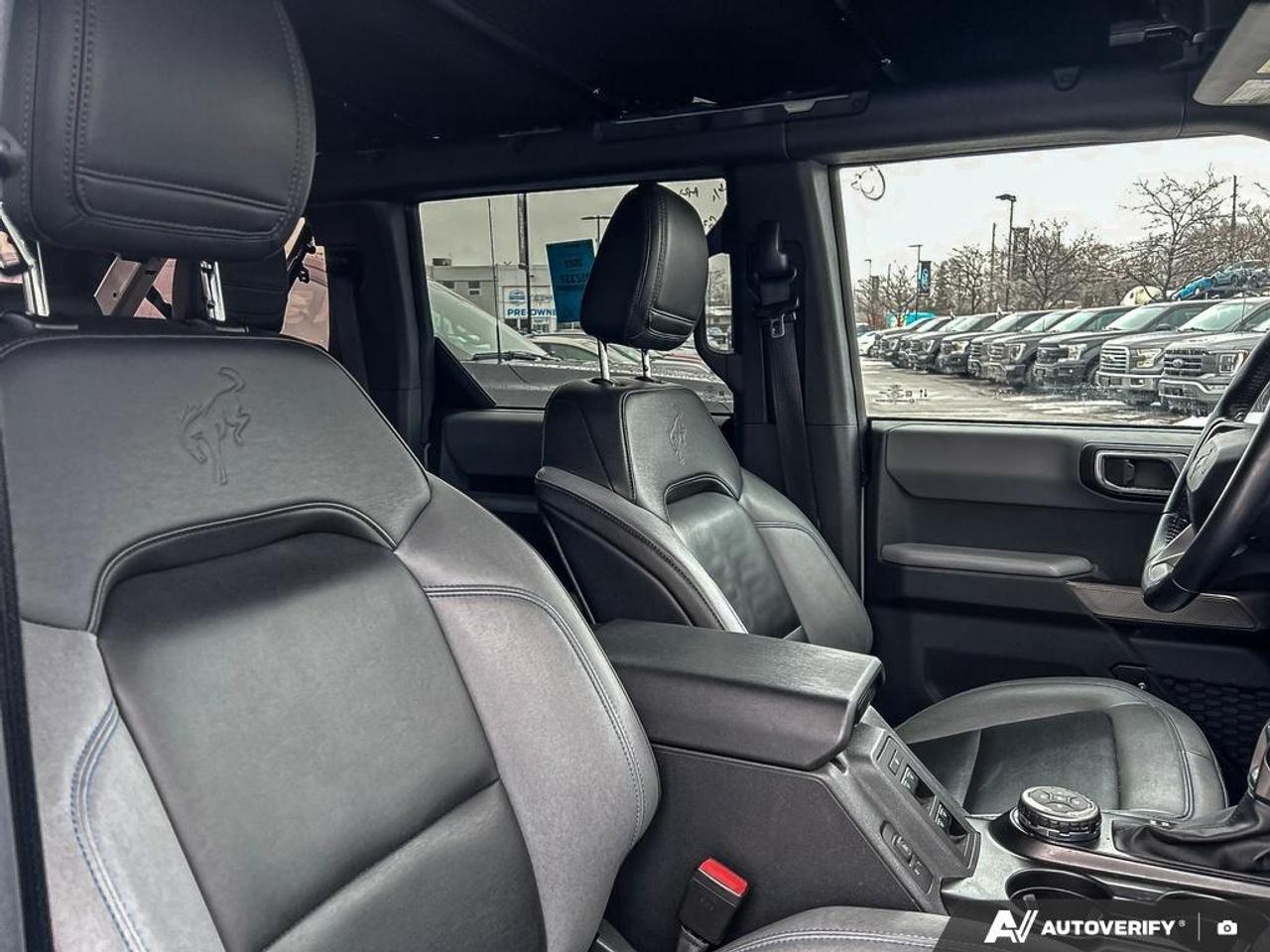 2022 Ford Bronco Black Diamond V6 BLACK DIAMOND EDITION LOW KMS!! Photo