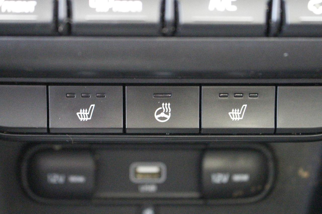 2020 Kia Sportage EX AWD - HEATED SEATS/STEERING WHEEL -  CLEAN CARFAX Photo