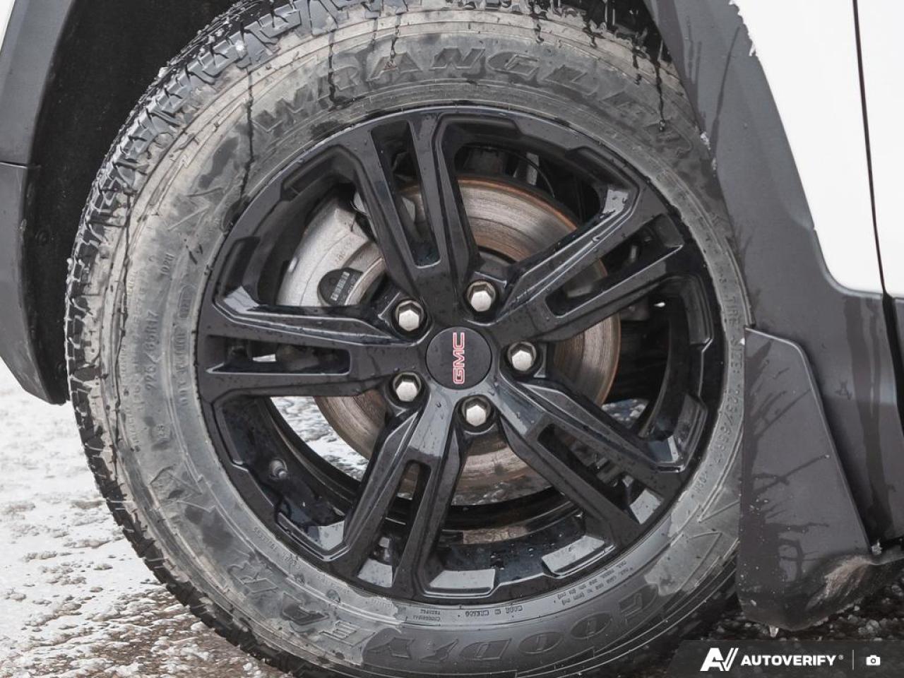 2023 GMC Terrain AT4 Photo