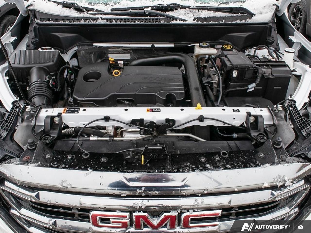 2023 GMC Terrain AT4 Photo