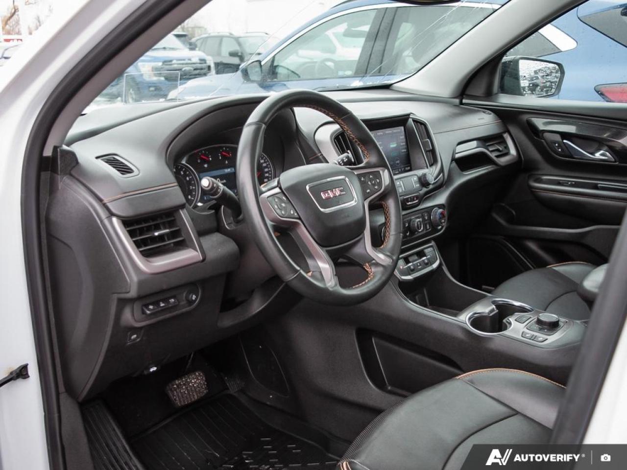 2023 GMC Terrain AT4 Photo