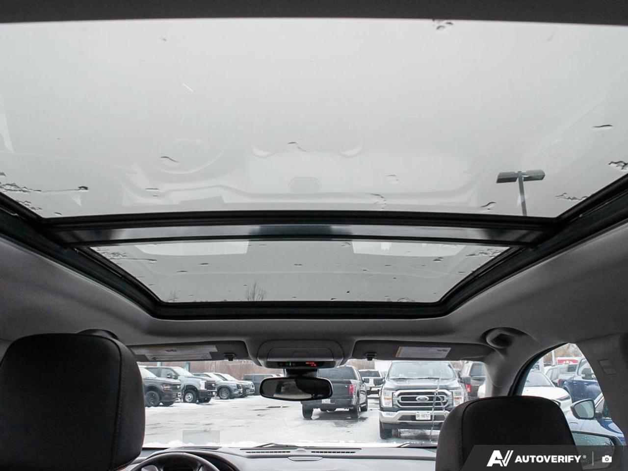 2023 GMC Terrain AT4 Photo