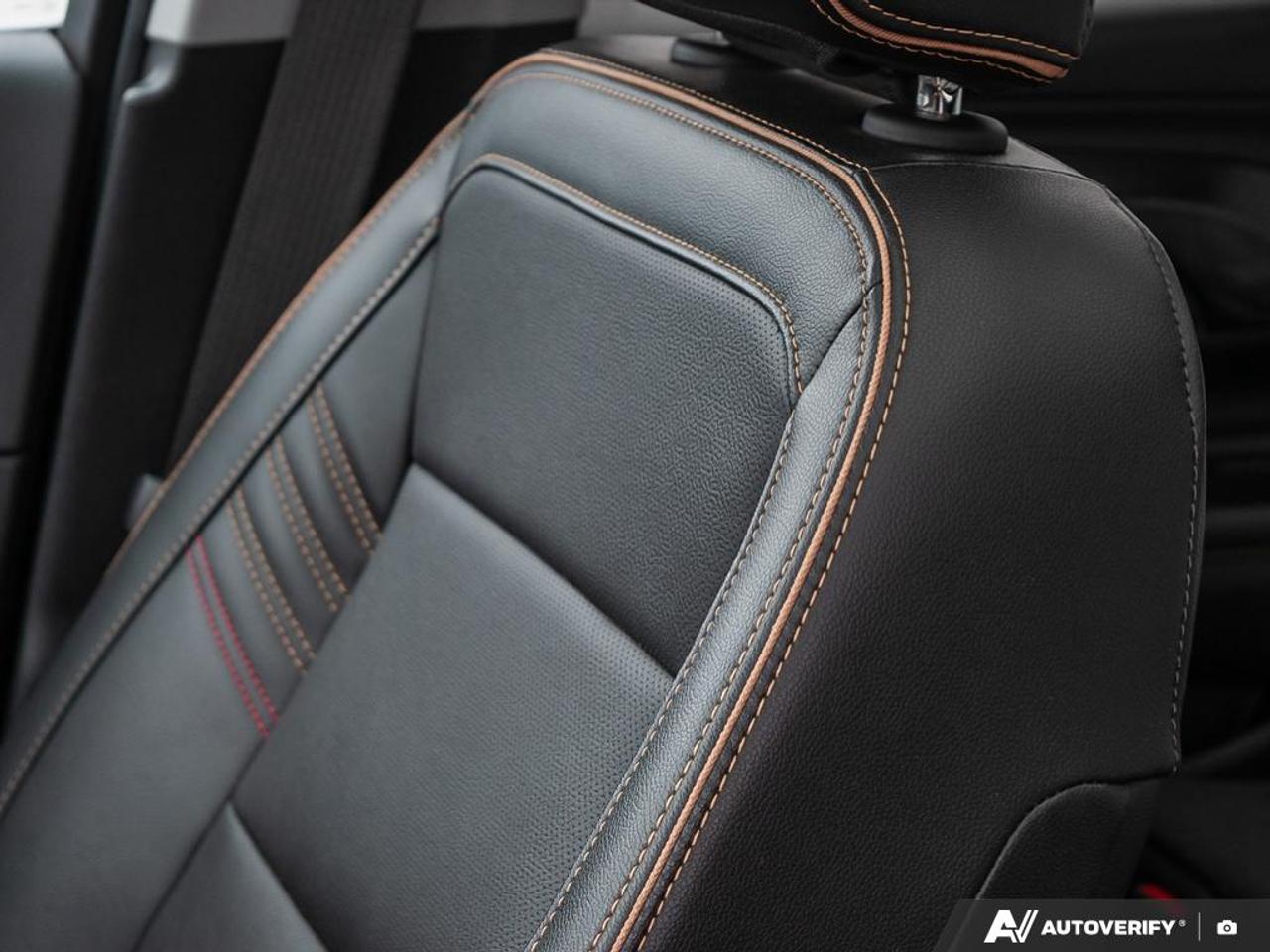 2023 GMC Terrain AT4 Photo