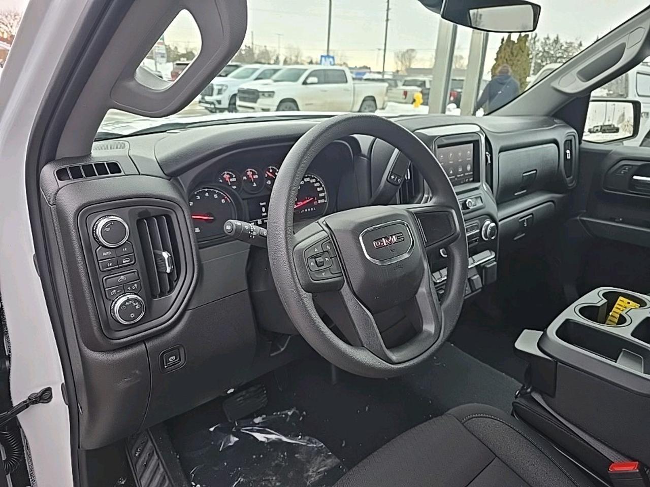 2026 GMC Sierra 1500 PRO Photo3