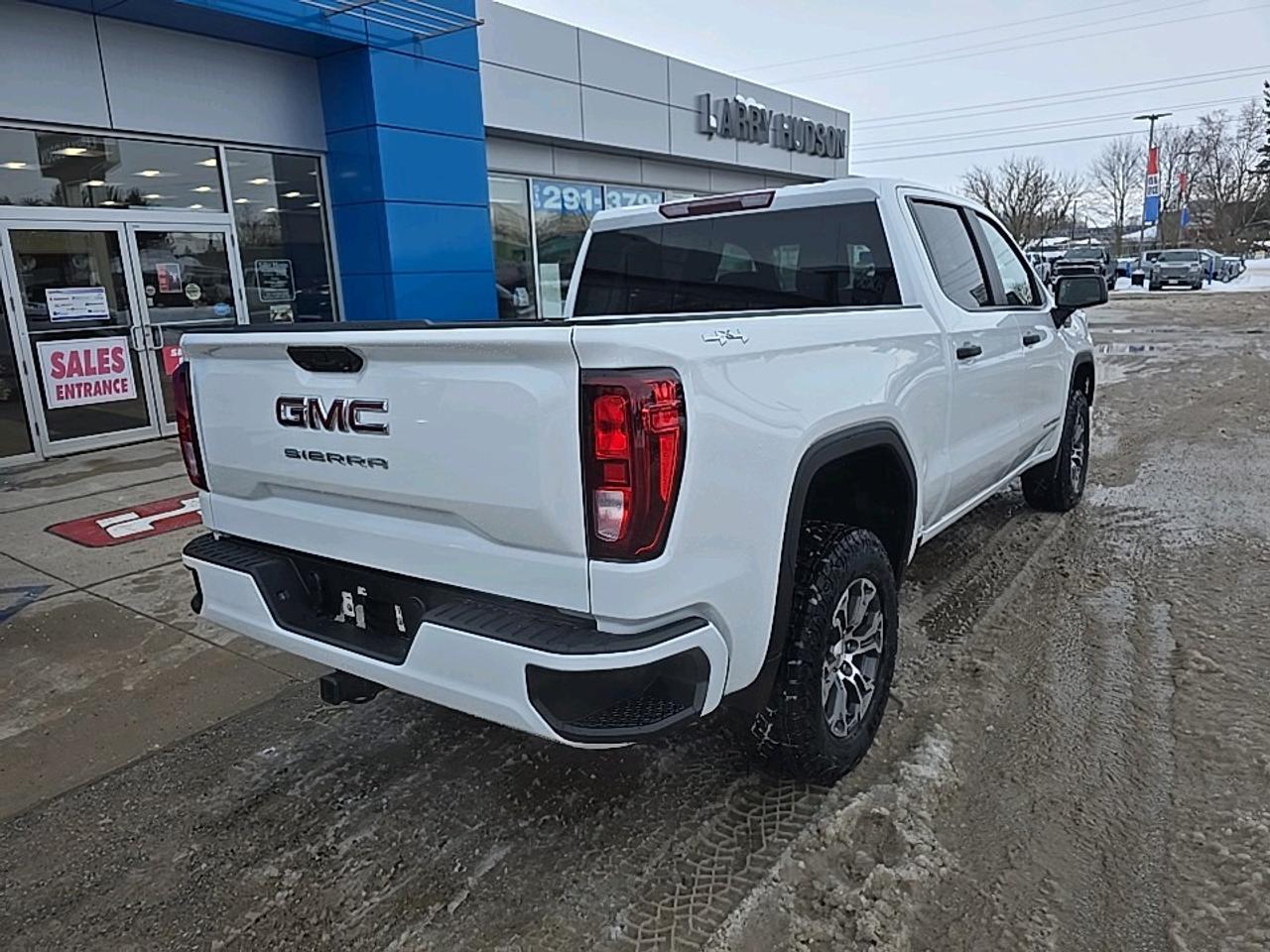 2026 GMC Sierra 1500 PRO Photo2