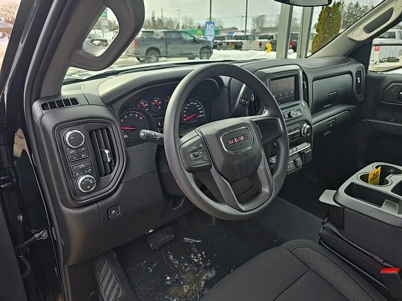 2026 GMC Sierra 1500 PRO Photo3