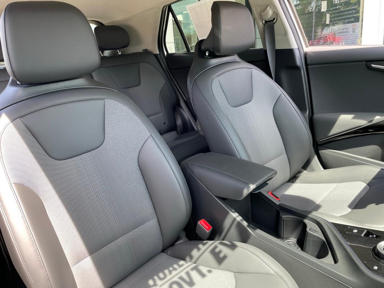 2026 Kia NIRO EV Wind  FWD Photo