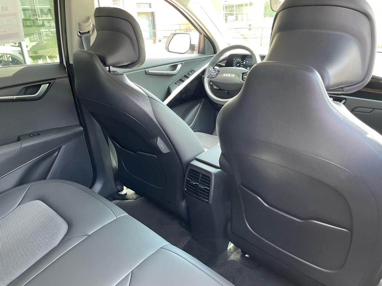 2026 Kia NIRO EV Wind  FWD Photo