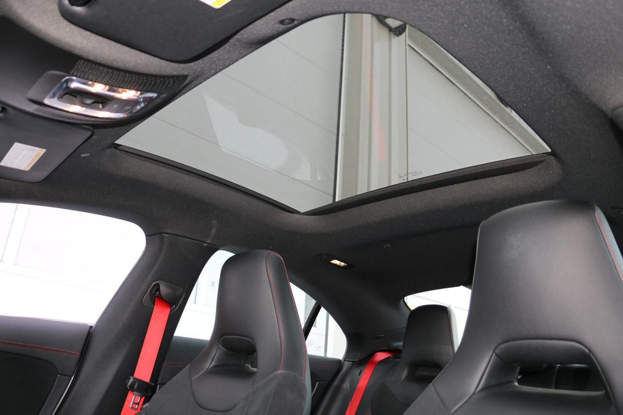 2022 Mercedes-Benz CLA-Class CLA35 AMG - SUNROOF|NAVI|360CAM|BLINDSPOT Photo