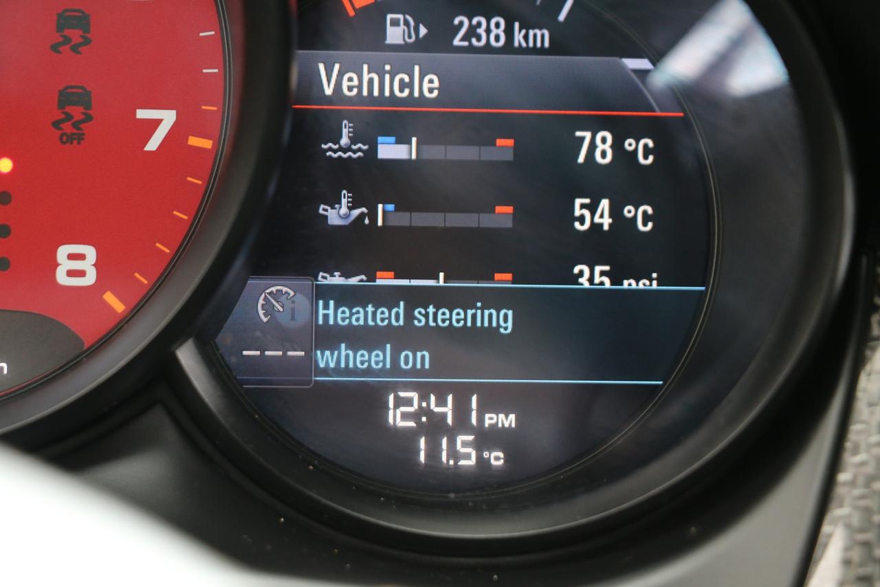 2018 Porsche Macan GTS - PANOROOF|NAVI|360CAM|BLINDSPOT Photo