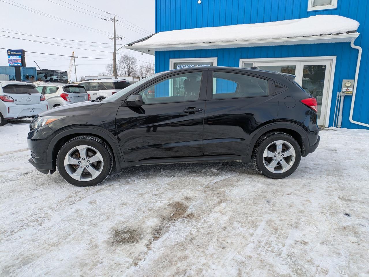 2018 Honda HR-V LX 2WD CVT Photo