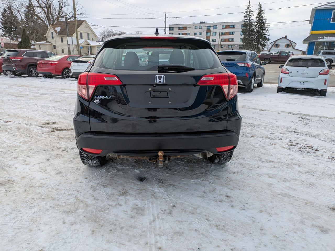 2018 Honda HR-V LX 2WD CVT Photo