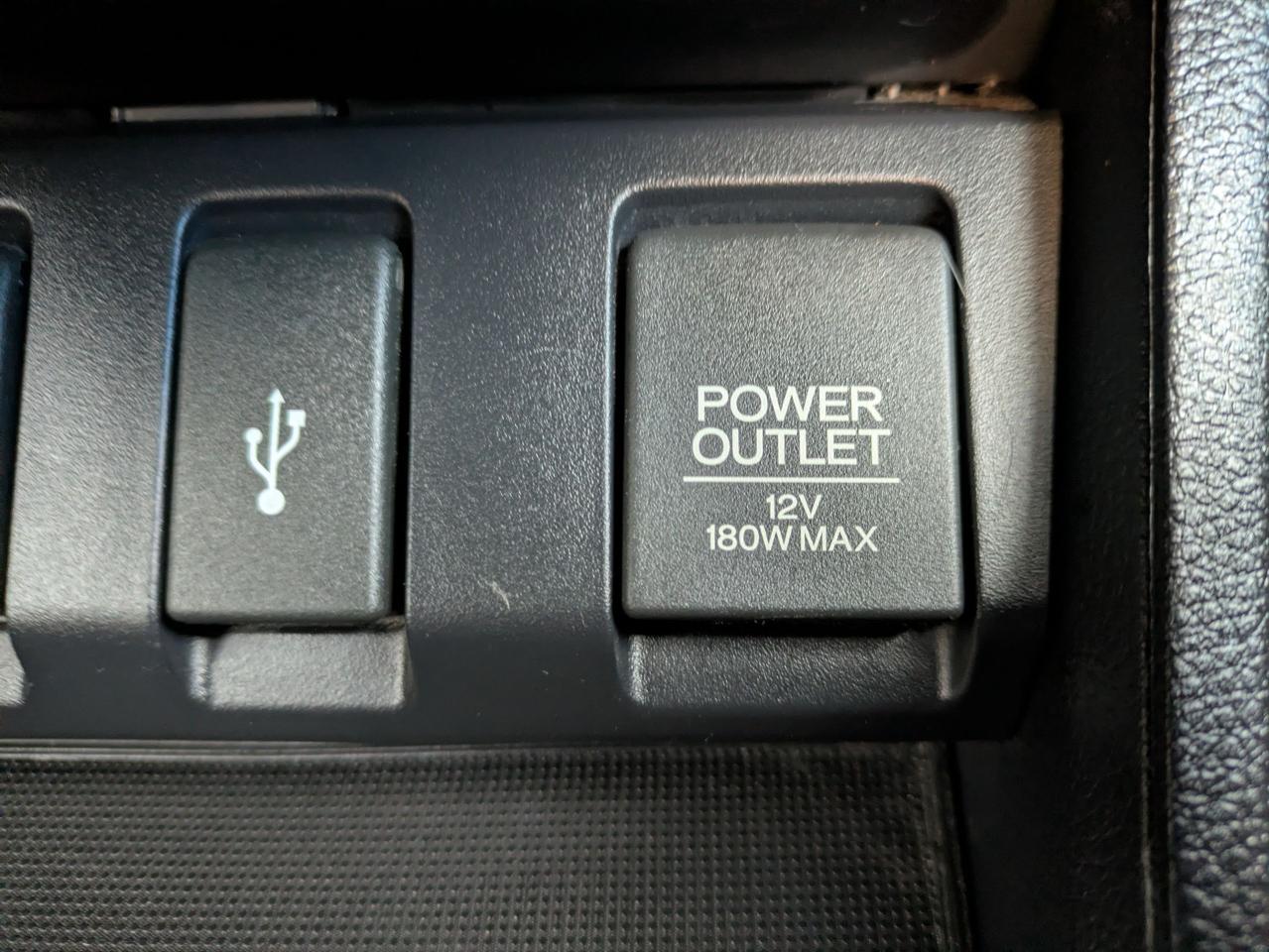 2018 Honda HR-V LX 2WD CVT Photo