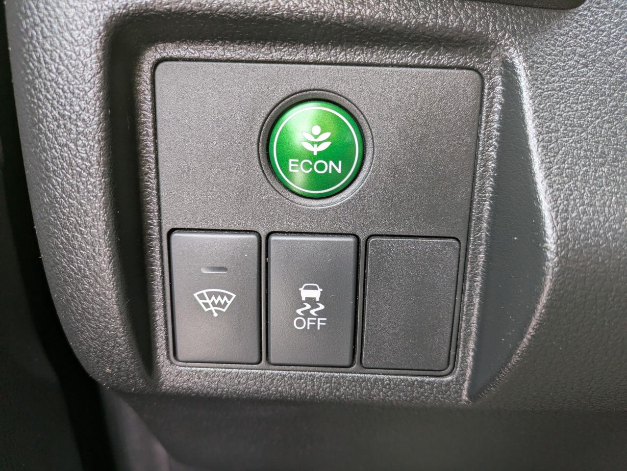 2018 Honda HR-V LX 2WD CVT Photo