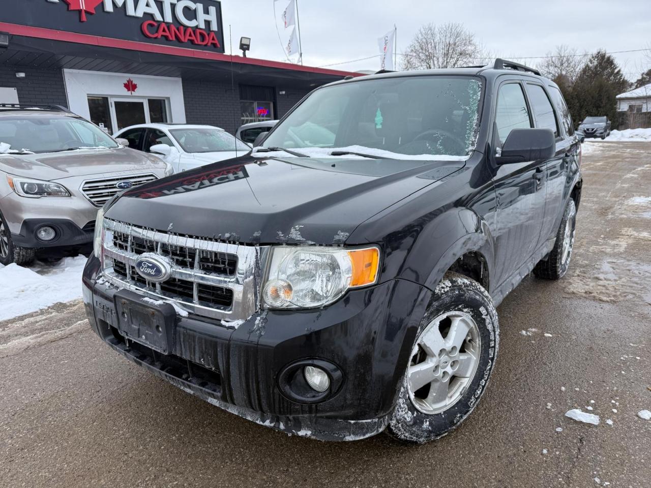 2011 Ford Escape XLT / AUTO / AC / V6 / YOU SAFETY YOU SAVE - Photo #1