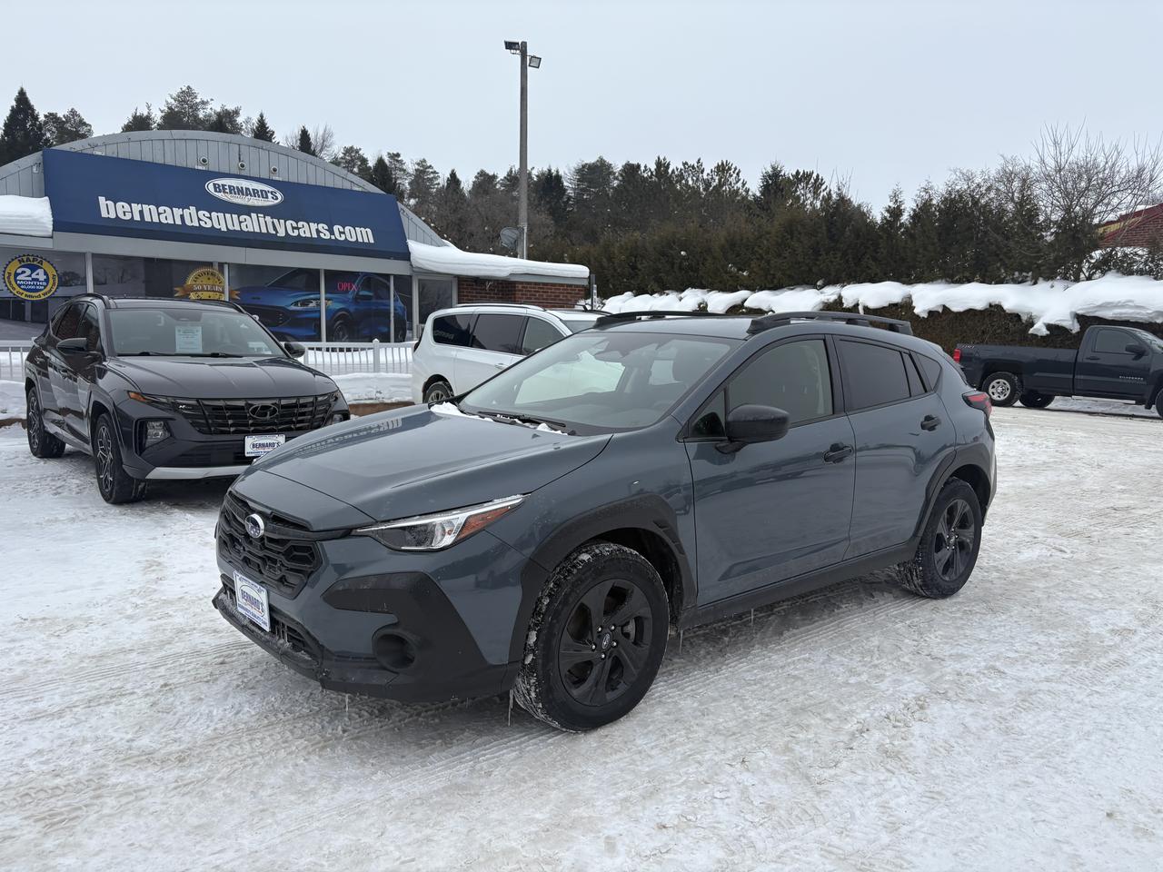 2024 Subaru Crosstrek Convenience - Photo #2