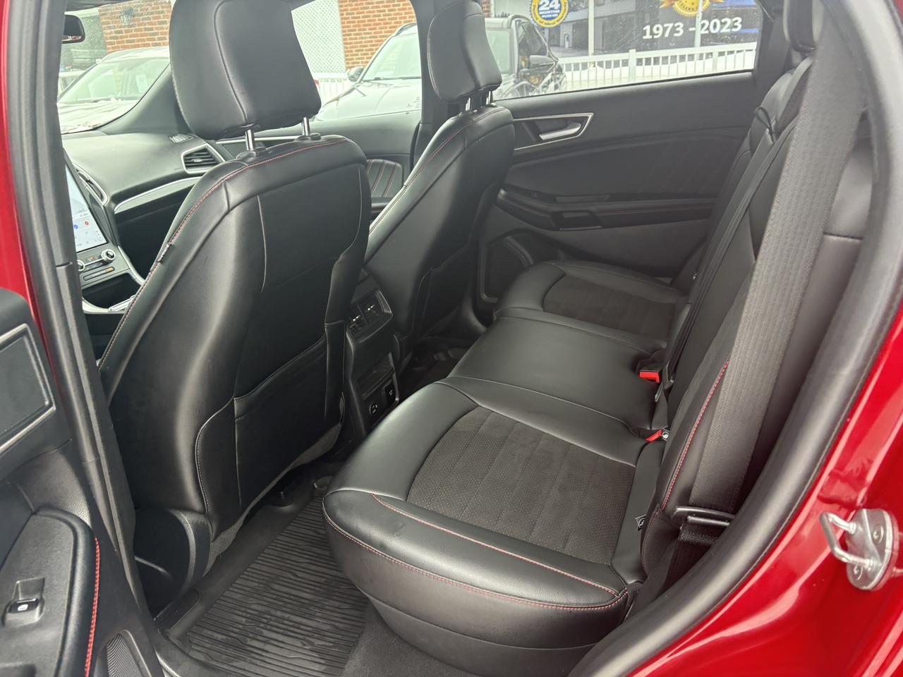 2021 Ford Edge ST Line - Photo #16