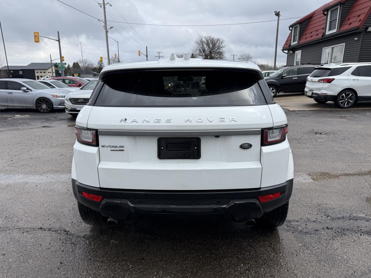 2017 Land Rover Range Rover Evoque SE Photo