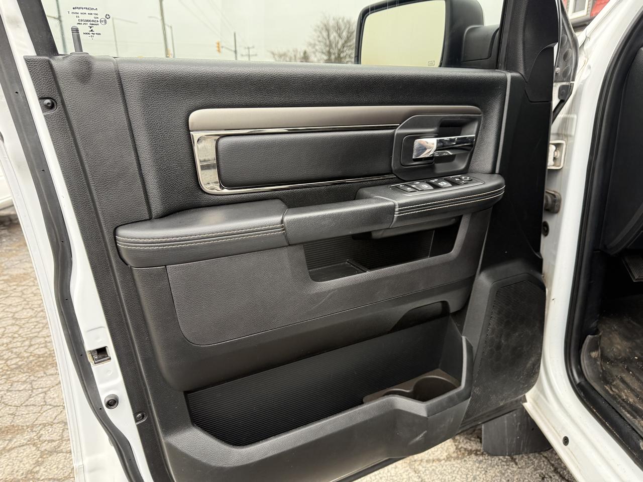 2014 RAM 1500 SPORT Photo