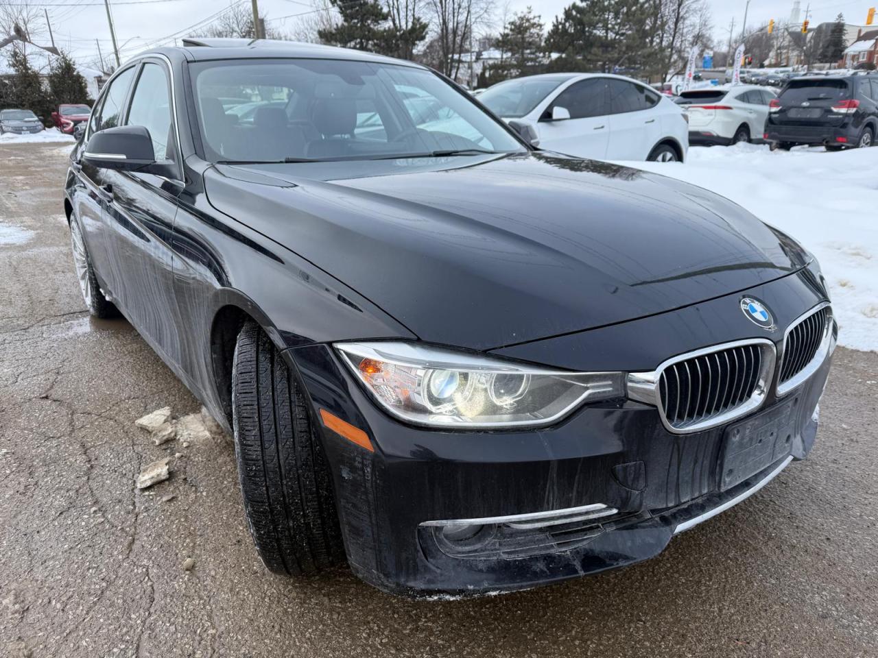 2014 BMW 3 Series 328i xDRIVE / LEATHER / AUTO / YOU SAFETY YOU SAVE Photo3