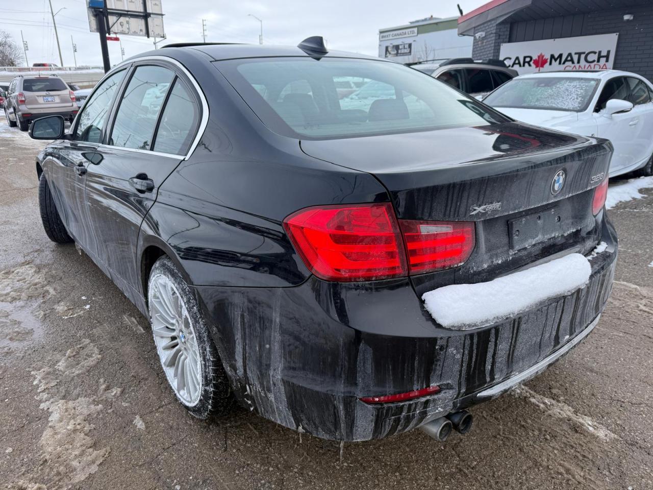 2014 BMW 3 Series 328i xDRIVE / LEATHER / AUTO / YOU SAFETY YOU SAVE Photo