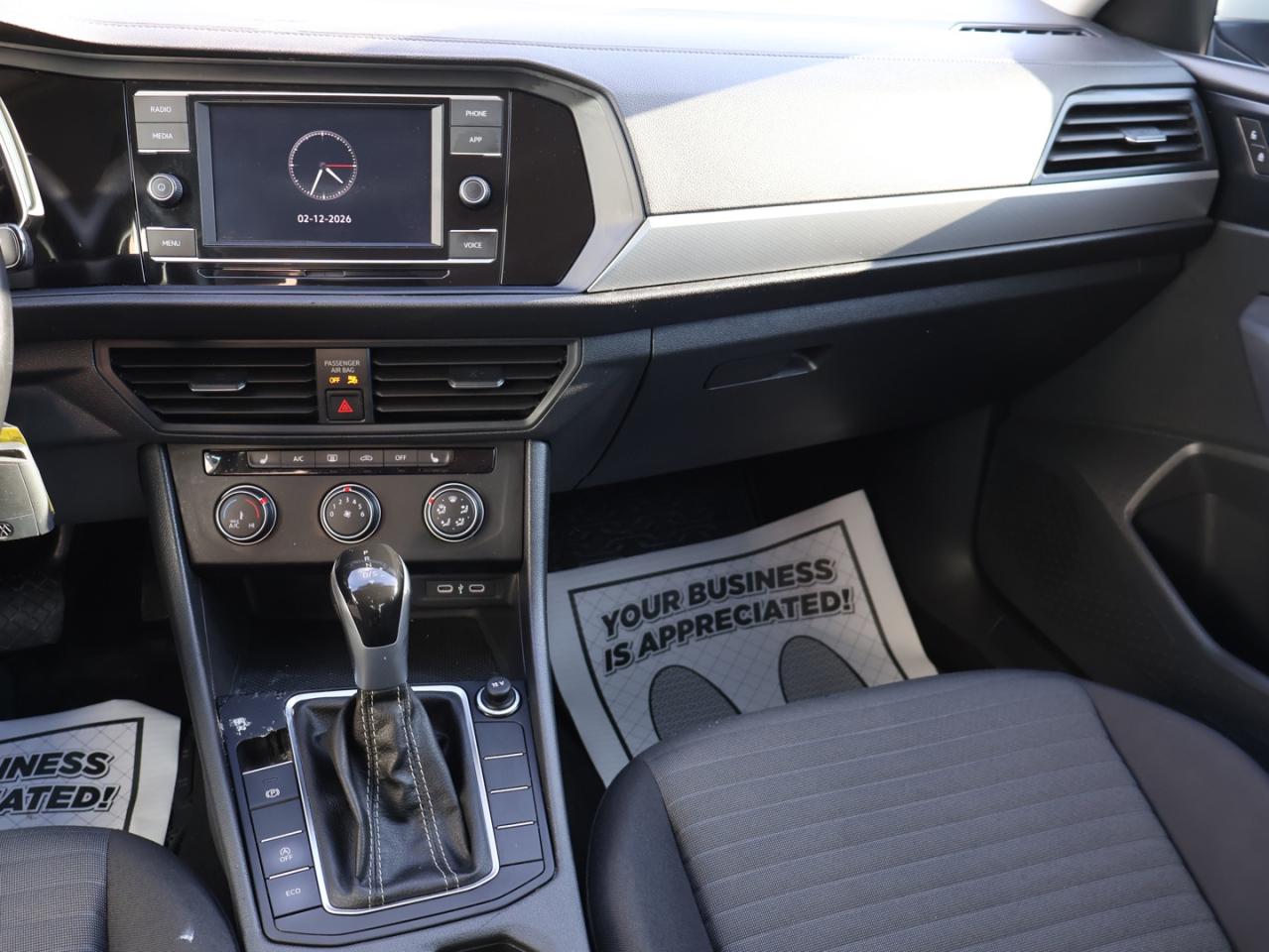 2024 Volkswagen Jetta TRENDLINE CERTIFIED *1 OWNER*ACCIDENT FREE* CAMERA BLUETOOTH HEATED SEATS CRUISE ALLOYS Photo