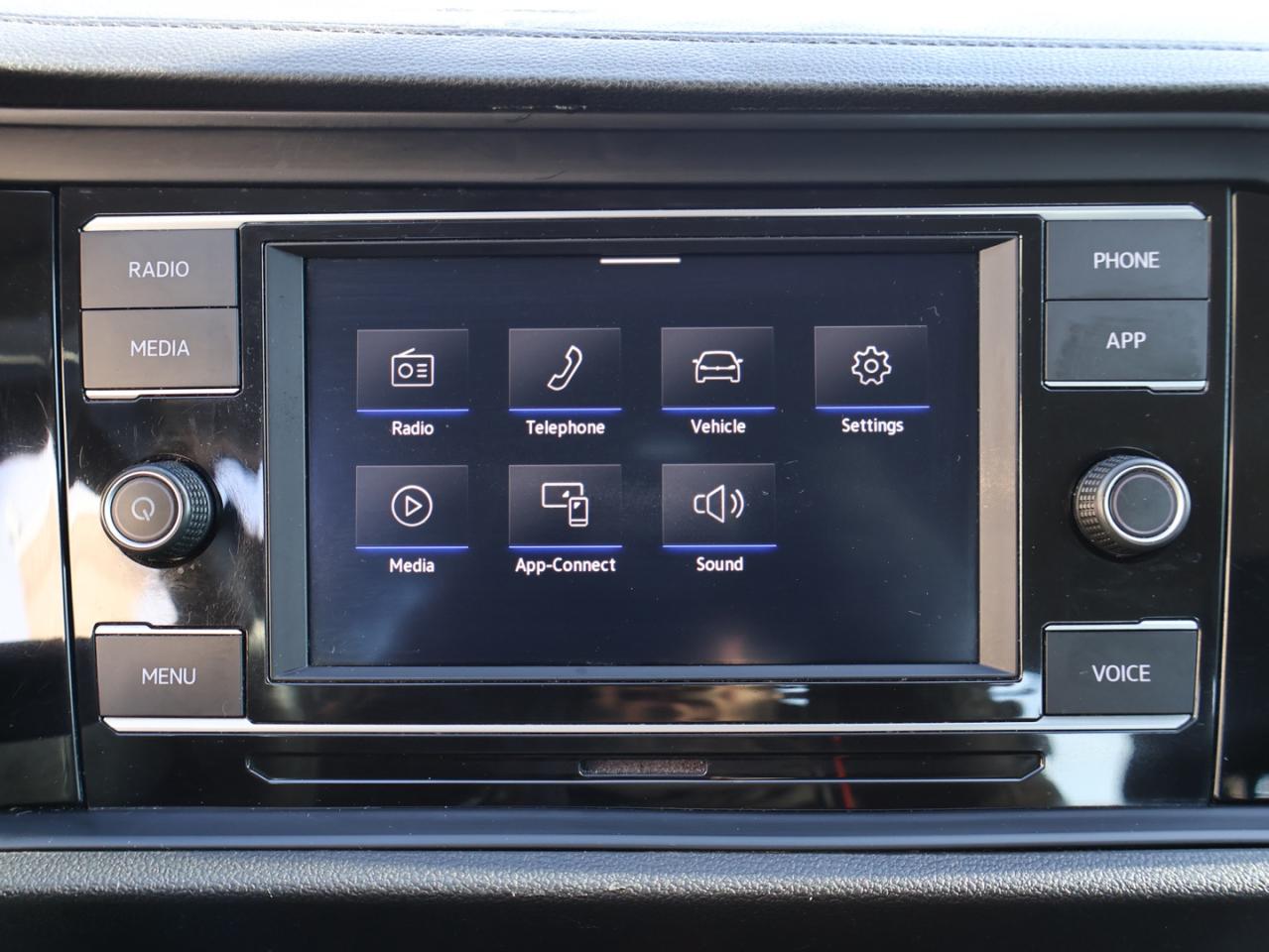 2024 Volkswagen Jetta TRENDLINE CERTIFIED *1 OWNER*ACCIDENT FREE* CAMERA BLUETOOTH HEATED SEATS CRUISE ALLOYS Photo