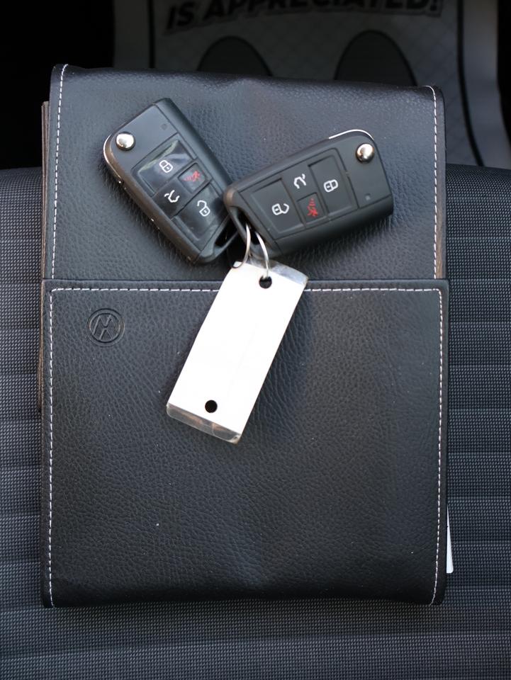 2024 Volkswagen Jetta TRENDLINE CERTIFIED *1 OWNER*ACCIDENT FREE* CAMERA BLUETOOTH HEATED SEATS CRUISE ALLOYS Photo